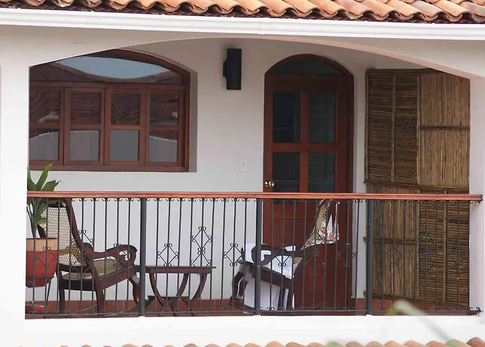 Hotel Cacique Adiact